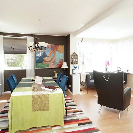 6 Person Holiday Home In Kors R คอร์เซอร์ ภายนอก รูปภาพ